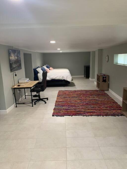 Stylish Basement Studio In Central El Paso - Very Spacious Exterior photo