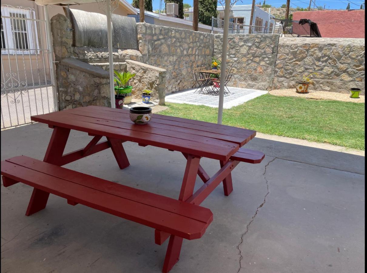 Stylish Basement Studio In Central El Paso - Very Spacious Exterior photo